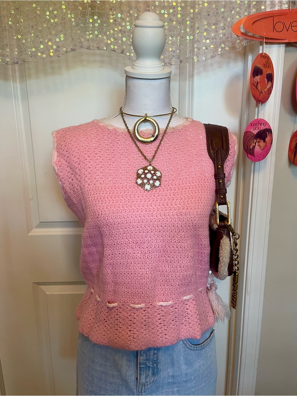Vintage Rivoli : Pink Knit Sweater Vest!!